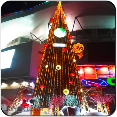 artificial christmas tree with led lights