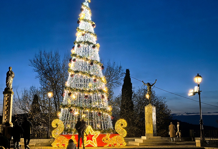 LED Motif Tree